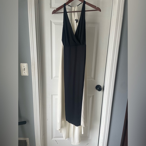 Express white and black dress size 0 - Picture 4 of 4